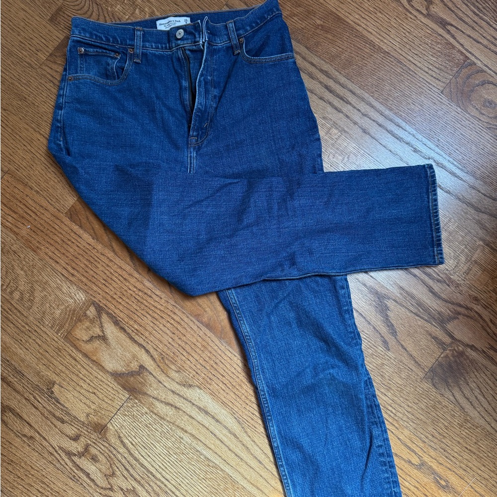 Abercrombie & Fitch Classic Blue Jeans